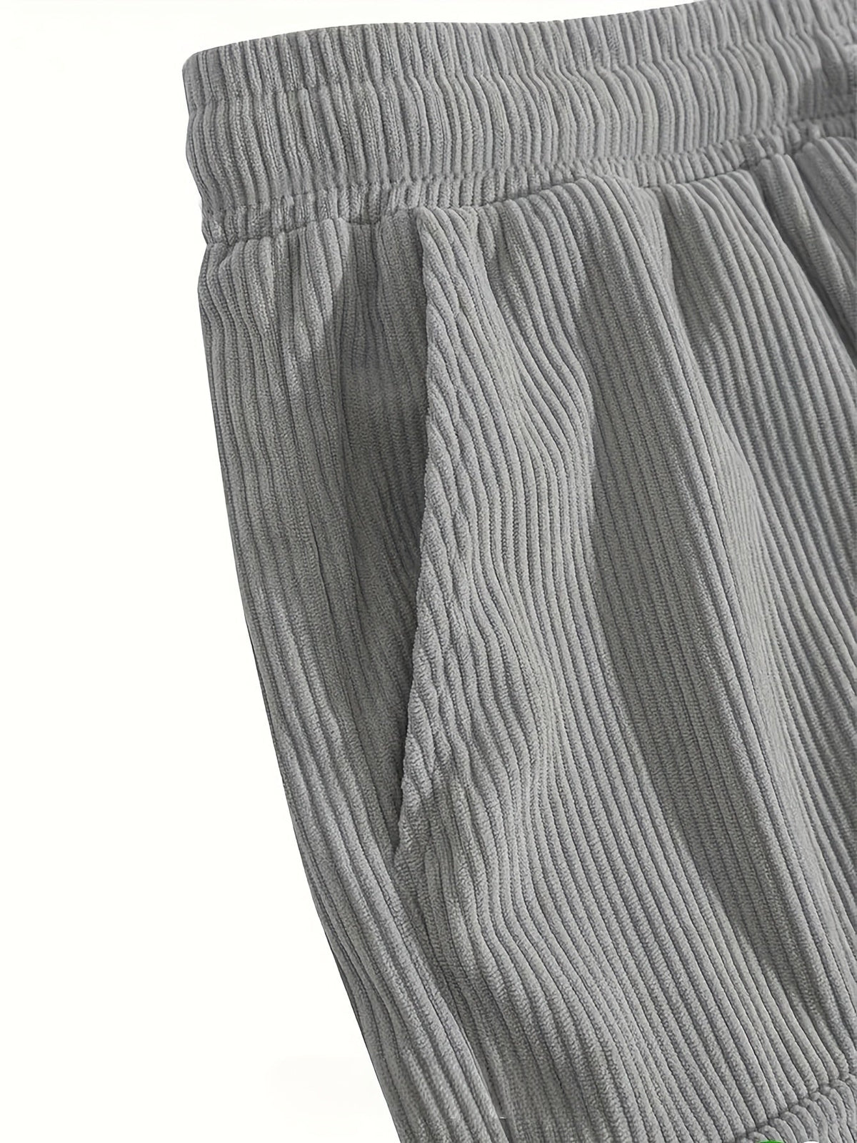 Griffin | Textured Cargo Shorts