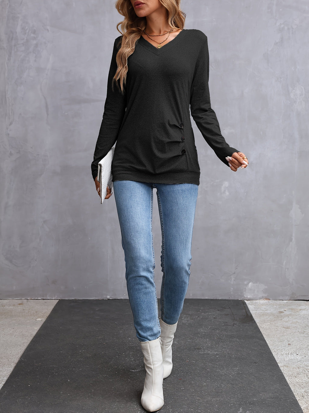 Kathryn | Side-Button V-Neck Long Sleeve Top