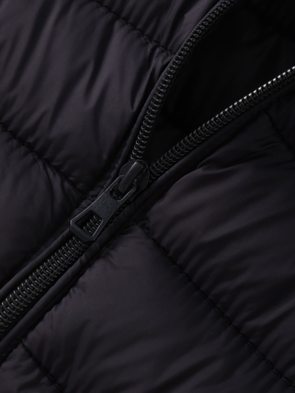 Vivienne | Lightweight Stand-Collar Puffer Jacket
