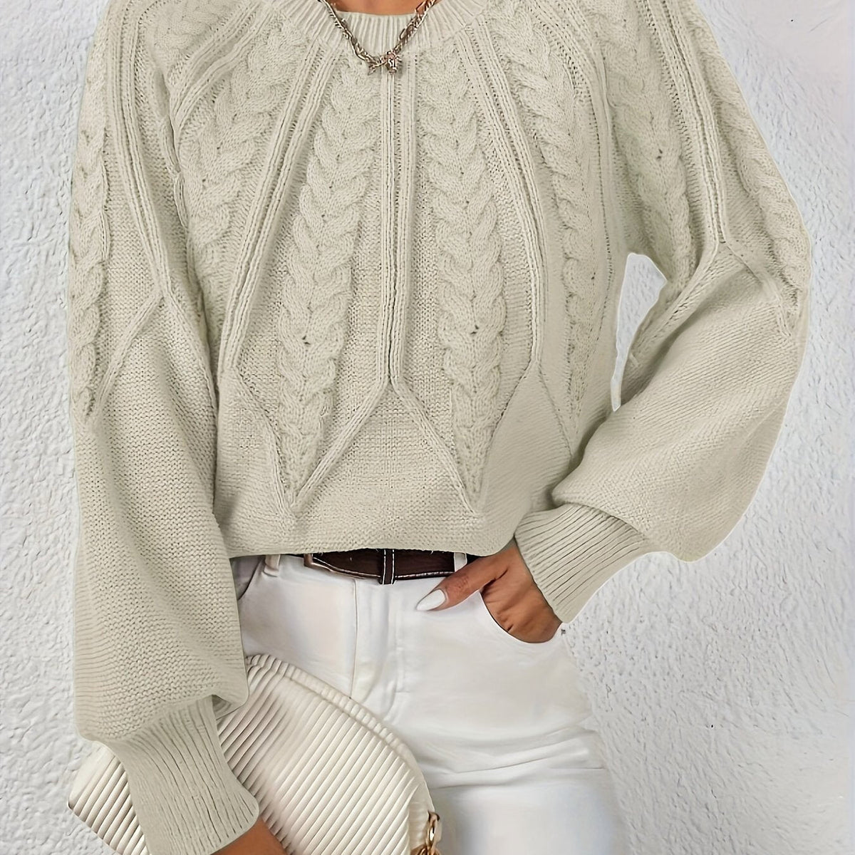 Cassidy | Cable-Knit Round-Neck Sweater