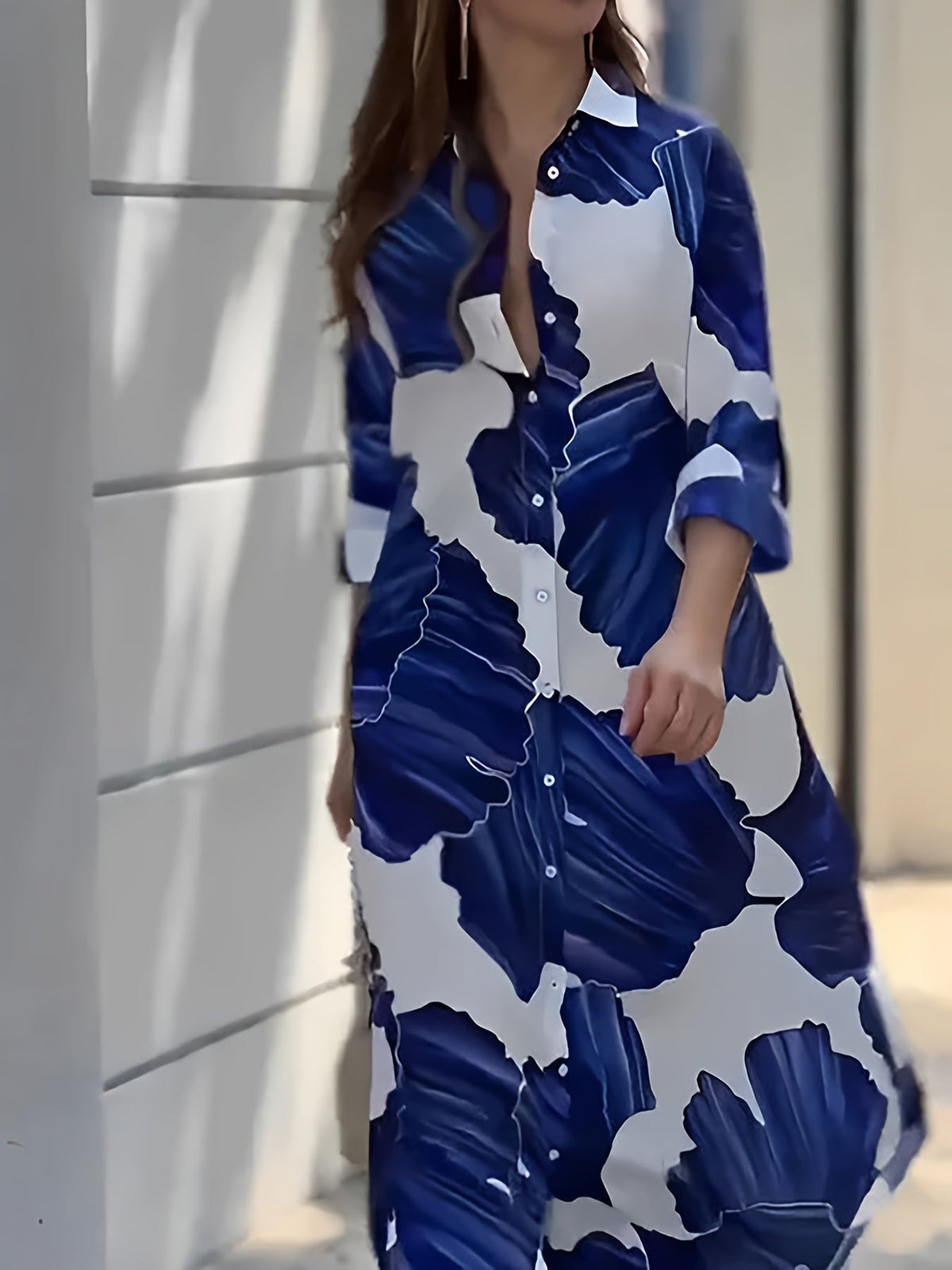 Larissa | Flowing Print Maxi Dress