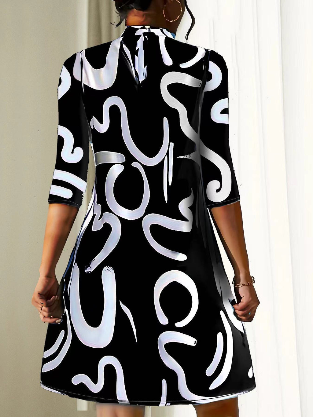 Jessica | Elegant Round Neck Dress
