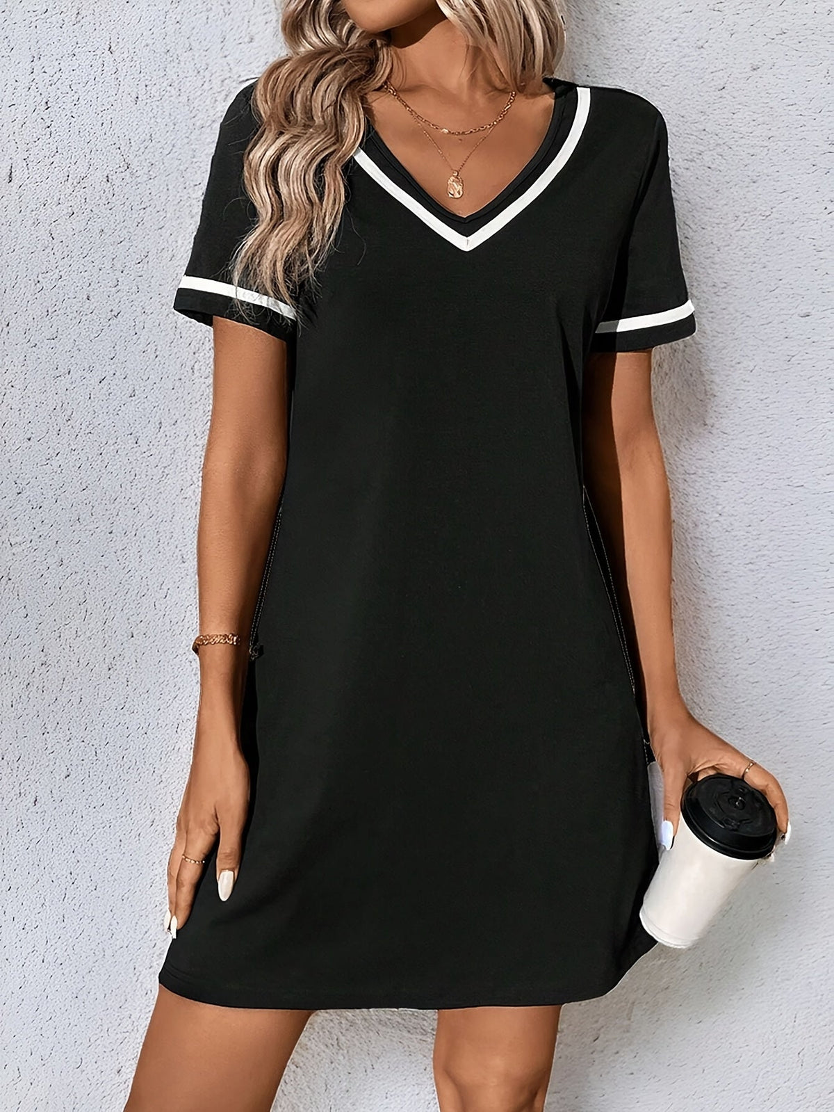 Corinne | V-Neck Color-Block Shift Dress