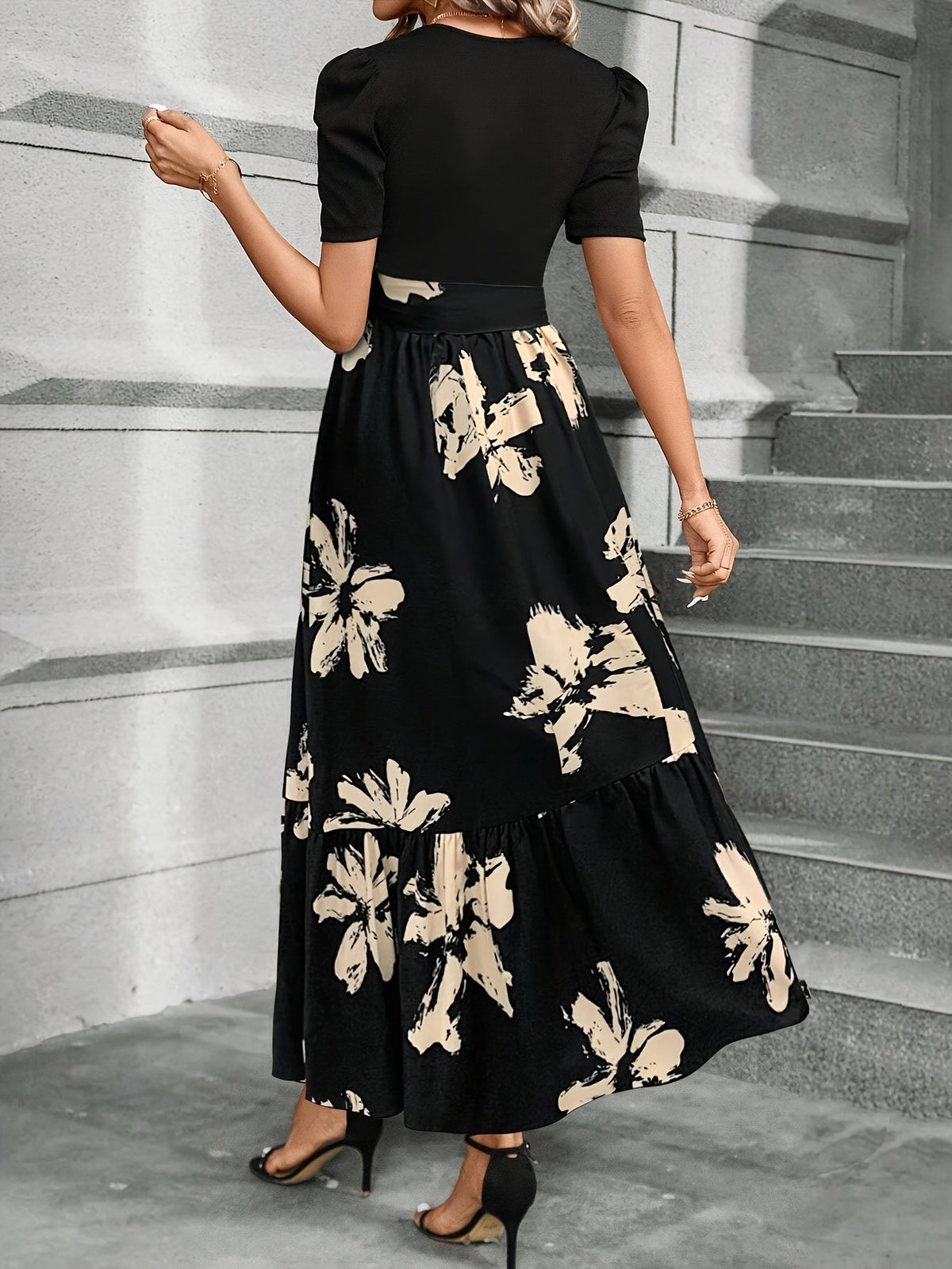 Felicity | Flowing Puff-Sleeve Maxi Dress